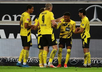 Dortmund 3 puanı 3 golle aldı