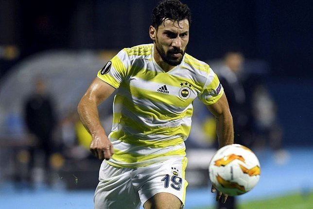 Fenerbahçe’de yıldız isim kadro dışı!