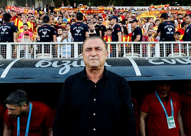 Galatasaray’da yerli harekatı