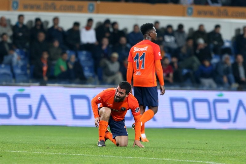 Otoritelerden Arda Turan yorumu