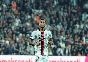 Josef de Souza'ya 2 maç men cezası!