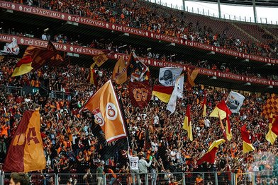 Galatasaray’a Axel Witsel transferinde dev rakipler!