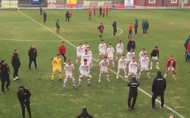 Millilerimizden maç sonu Haka dansı!