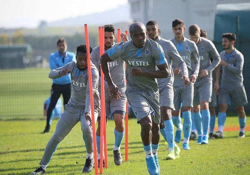 Trabzonspor Da Kadro Degisiyor Aspor