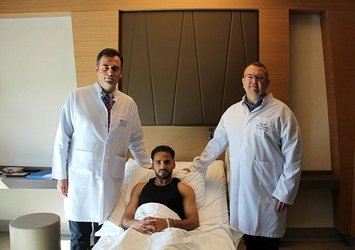 Beşiktaşlı futbolcu Douglas, ameliyat edildi