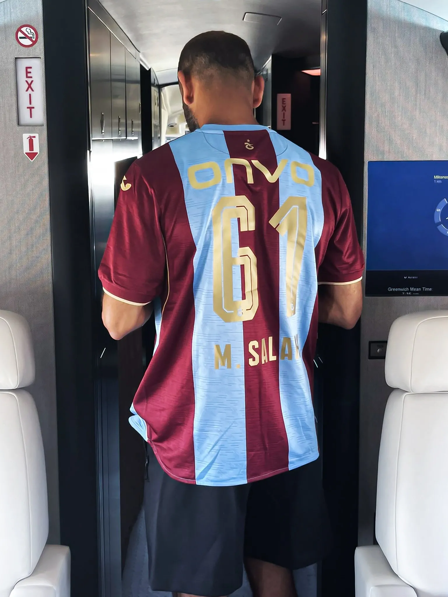 Mohamed Salah Trabzonspor formasını giydi! İşte o görüntüler