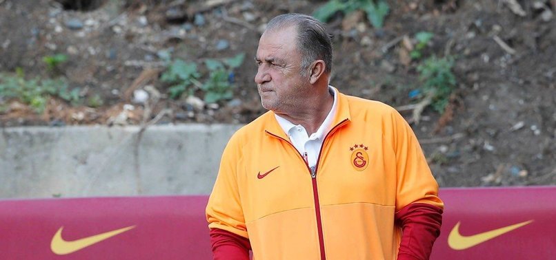 Galatasaray'da Fatih Terim'den iki yıldıza uyarı! Kadro dışı...