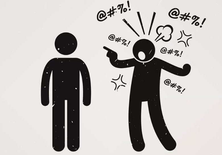 Tartışma alevlendi: F... off küfür mü?