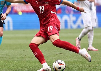 F.Bahçe istedi G.Saray devreye girdi!