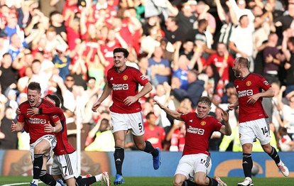 Manchester United 2-1 Brentford MAÇ SONUCU-ÖZET | ManU 4 dakikada geri döndü!