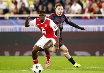 TRANSFER HABERİ: Galatasaray’a dev savunmacı!