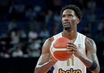 F.Bahçe Beko'da Hayes-Davis gelişmesi!