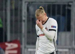 Vida gözyaşlarını tutamadı
