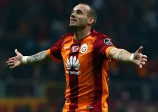 Wesley Sneijder'in hedefi Beşiktaş