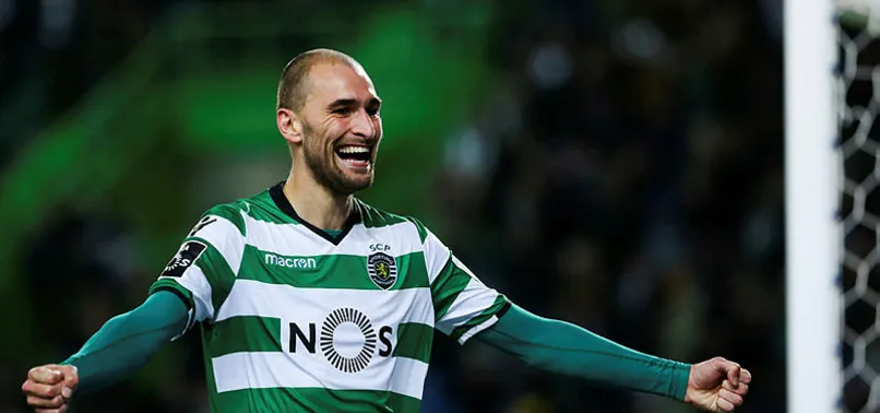 Fenerbahçe'nin gözdesi Bas Dost imzayı attı!