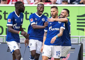 Schalke 04'ün çıkışı sürüyor