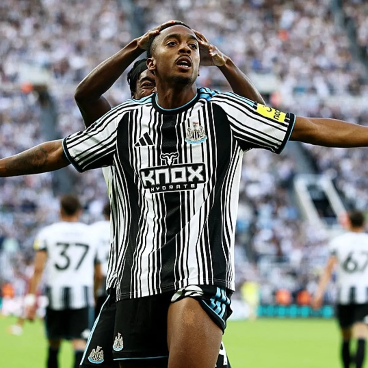 Beşiktaş'ta Joe Willock ısrarı! Sözleşmesi sezon sonunda bitiyor