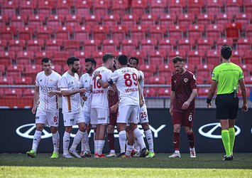 Gol düellosunda kazanan Antalyaspor!