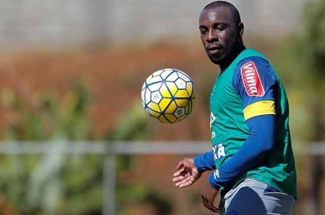 Beşiktaş Hırvat futbolcuyu transfer etti