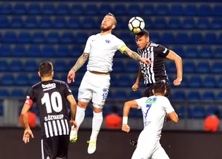 Kasımpaşa - Beşiktaş maçından kareler