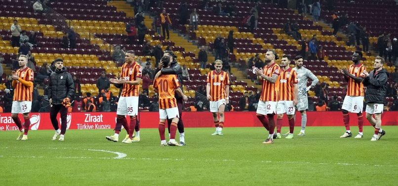 Erman Toroğlu'dan flaş sözler! Galatasaray iyi değil