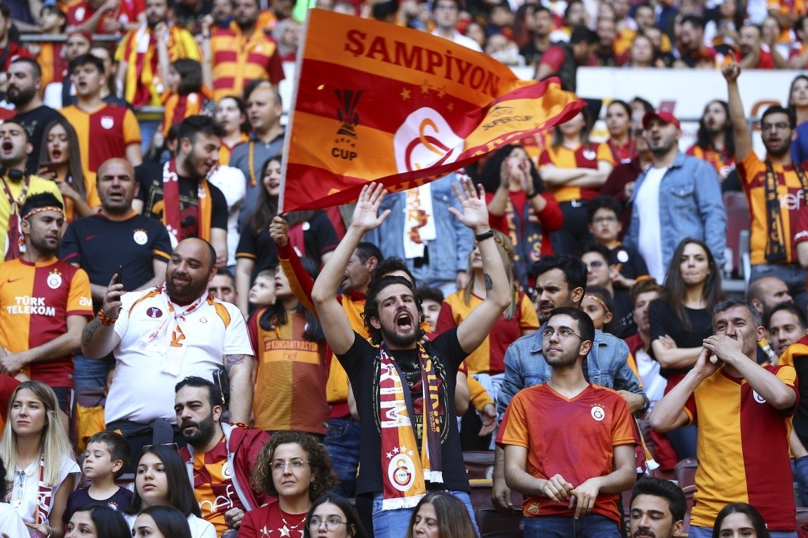 Galatasaray’ın şampiyonluk kutlamasında 5. yıldız detayı