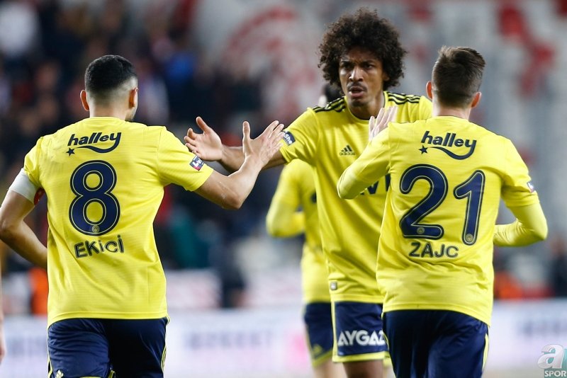 Spor yazarları Fraport TAV Antalyaspor-Fenerbahçe maçını değerlendirdi!