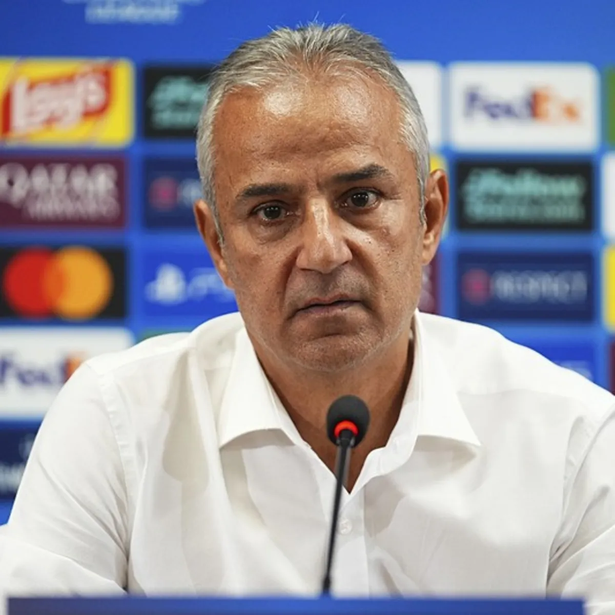 Fenerbahçe'de İsmail Kartal antrenmana çıkmadı!