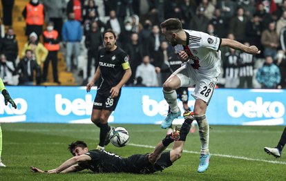 Beşiktaş - Altay maçının uzatma anlarında penaltı beklentisi! İşte o pozisyon