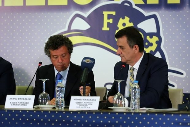 Fenerbahçe, Hello Kitty ile imzaladı