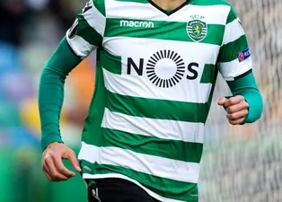 Gomis'in alternatifi Bas Dost