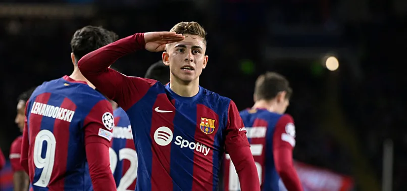 Barcelona 3-1 Napoli (MAÇ SONUCU-ÖZET) Barça sürprize izin vermedi!