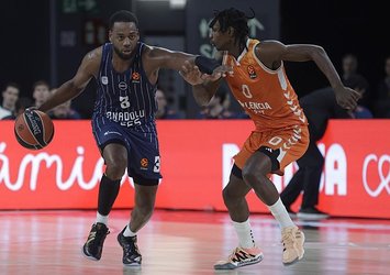 Anadolu Efes İspanya'da kayıp!