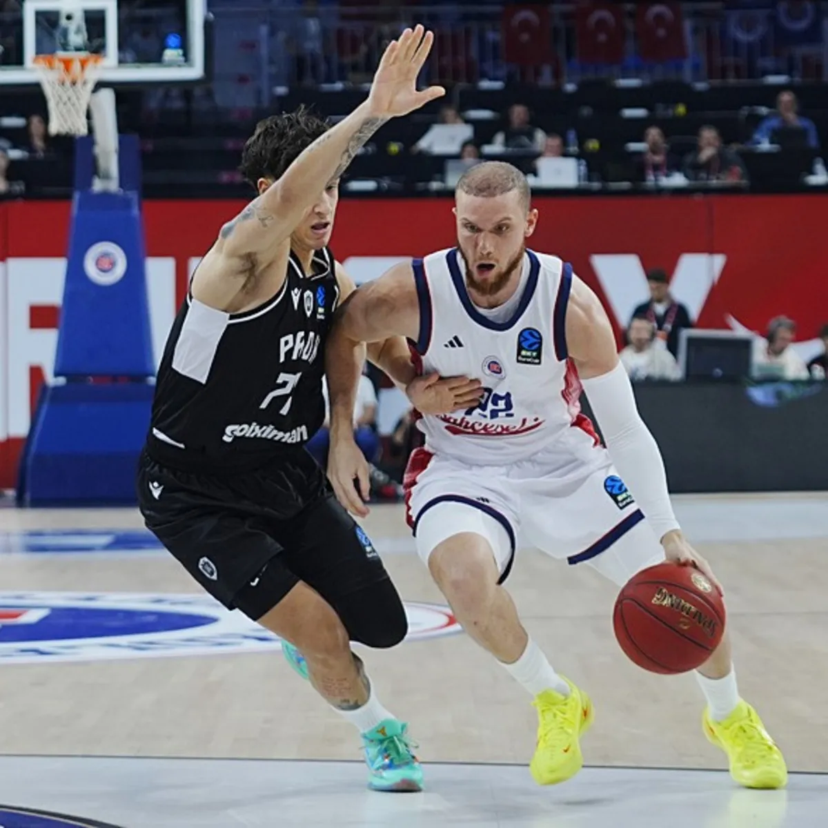 Bahçeşehir Koleji, PAOK'u 84-81 Mağlup Etti
