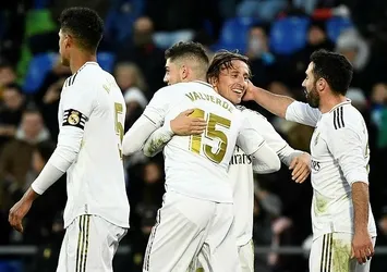 Real Madrid farklı kazandı.
