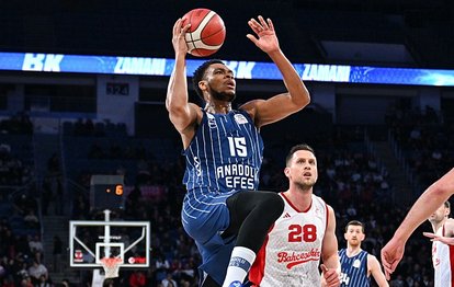 Kupada son yarı finalist Anadolu Efes!