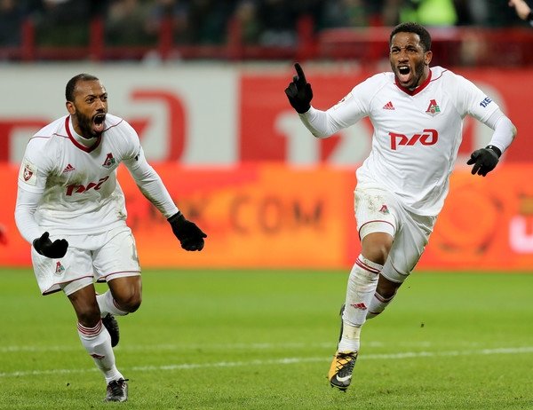 Galatasaray’dan Farfan bombası!