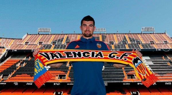 Dünyada biten transferler