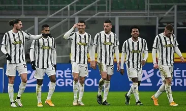 Juventus final kapısını araladı!