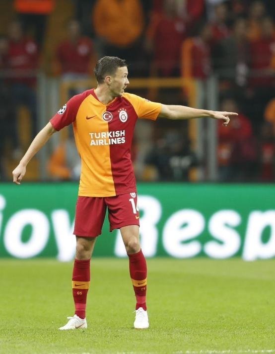 Rıdvan Dilmen: G.Saray gruptan çıkar