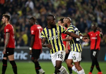 F.Bahçe'de Valencia endişesi!