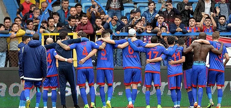 Evinde lider, deplasmanda kayıp