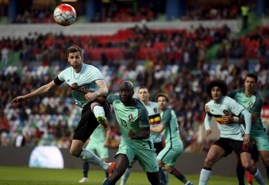 Galatasaray Lombaerts ile ilgileniyor