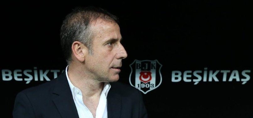Nijeryalı gençlere kanca