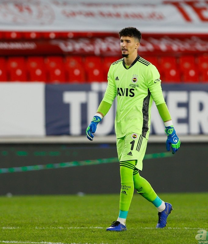 Son dakika Fenerbahçe haberleri: Altay Bayındır’ın hocası açıkladı! Transferde...