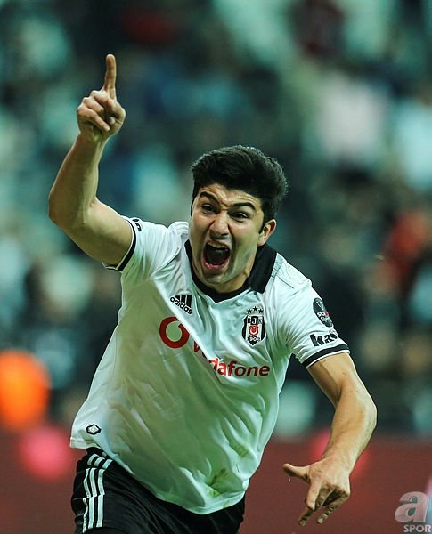 Son hali görenleri şaşırttı! Beşiktaş’ta Güven Yalçın...