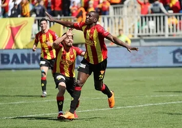Demba Ba müjdesi!