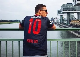 Podolski'den transfer sözleri! "Flamengo'ya..."