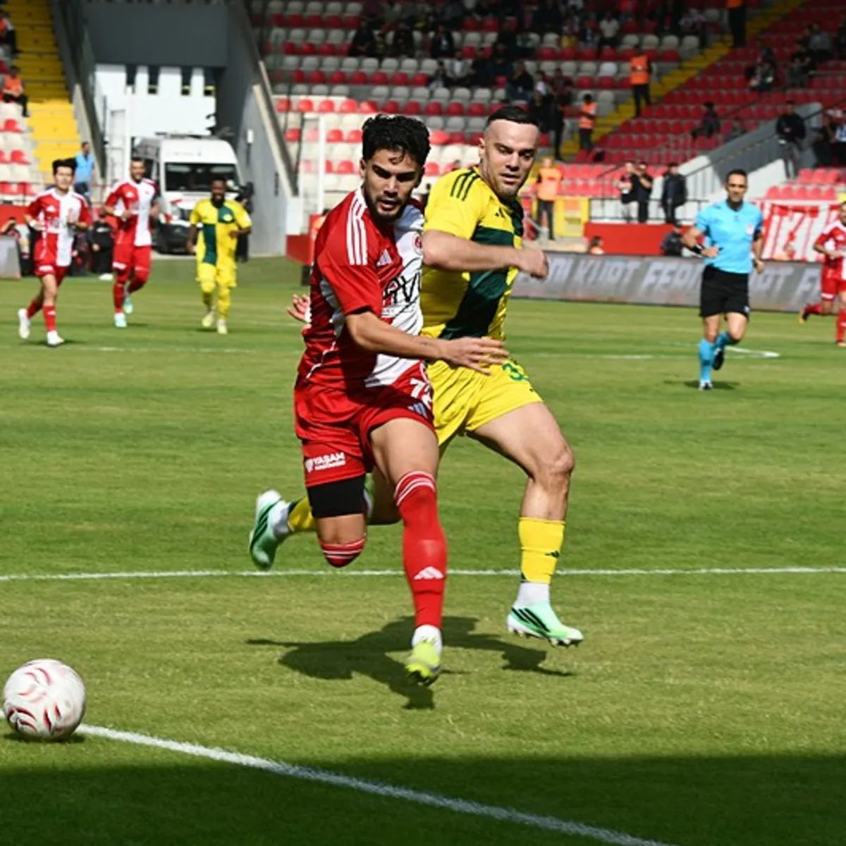 Batman Petrolspor, Esenler Erokspor'u 3-2 yenerek muhteşem geri döndü