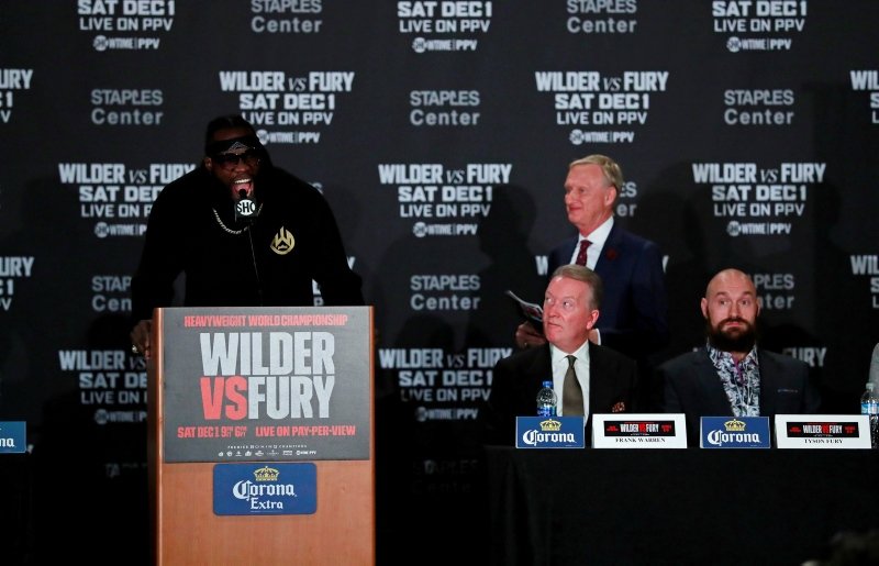 Fury ve Wilder arasında gergin anlar!